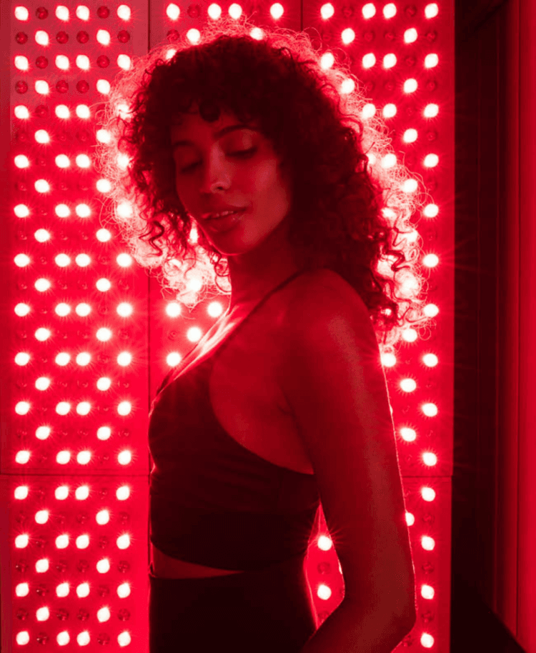 Red Light Therapy Decoded: The Science, the Benefits, the Buzz